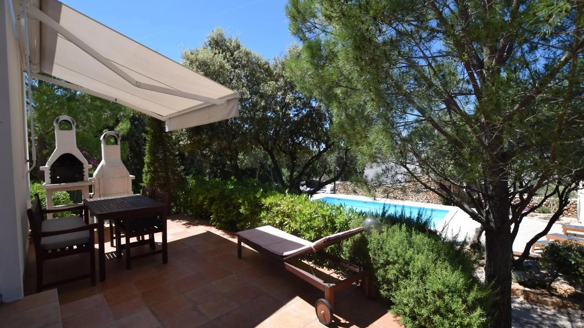Quaint Holiday Home In Mandre With Private Garden Κροατία